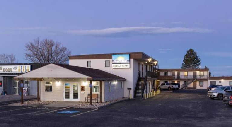 Days Inn by Wyndham Wheatland — photo 3