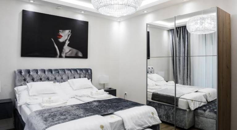 Fully equipped wonderful apartment with patio & garden | Good for workation | Pets allowed in Debrecen