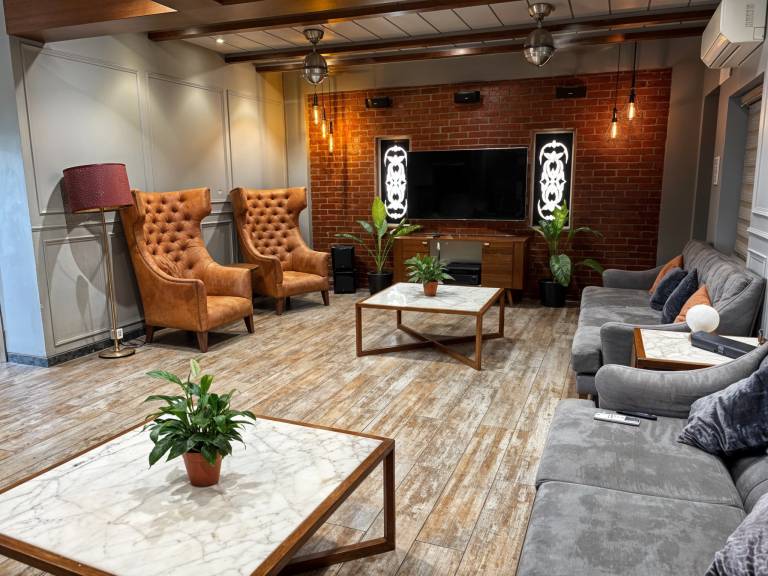 Apartment Bolarum