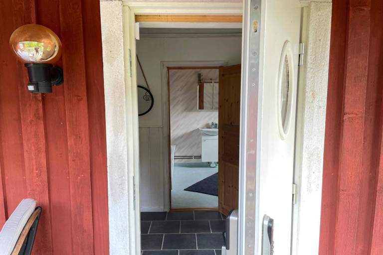 Charming house with yard | Pets are welcome — photo 5
