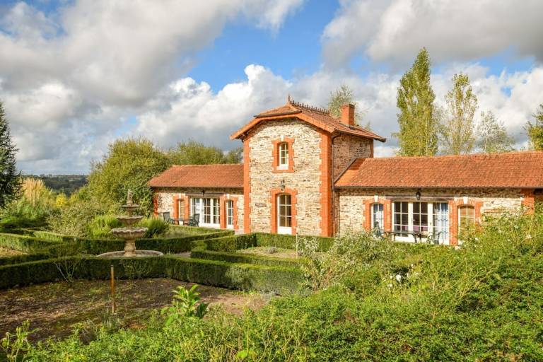 Camping-Unterkunft  Saint-Médard-d'Excideuil