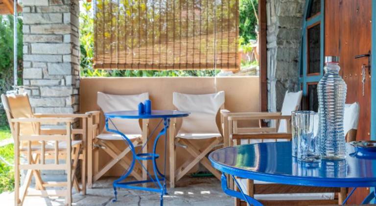 Vacation home with garden & patio | Pet-friendly — photo 3