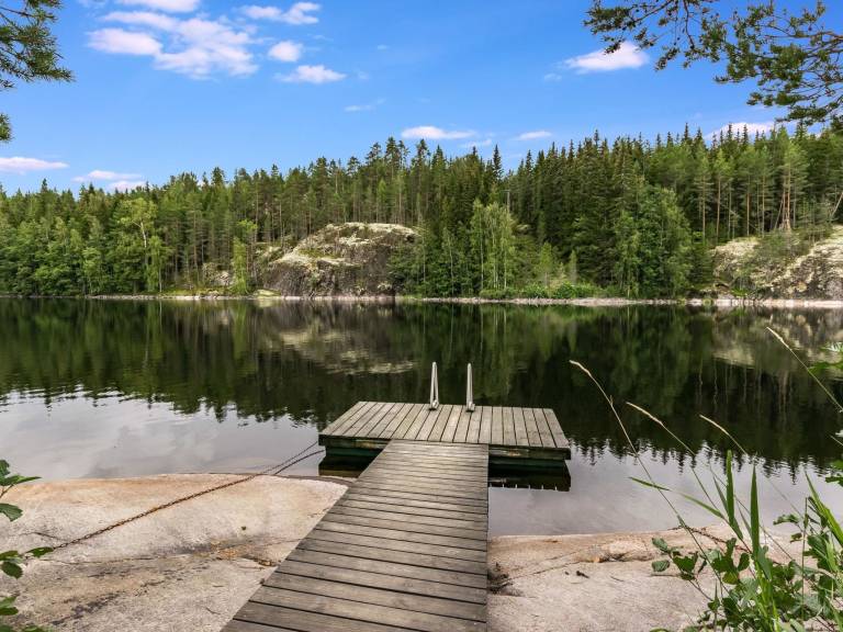 Vacation home with grill & sauna | Nature view | Pet-friendly — photo 4