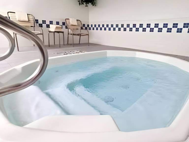 Hampton Inn Findlay in Findlay, OH