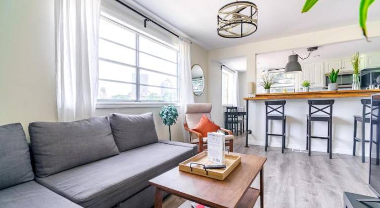 Jungle House Modern Lofts - Arena District & Short North in Franklin, OH