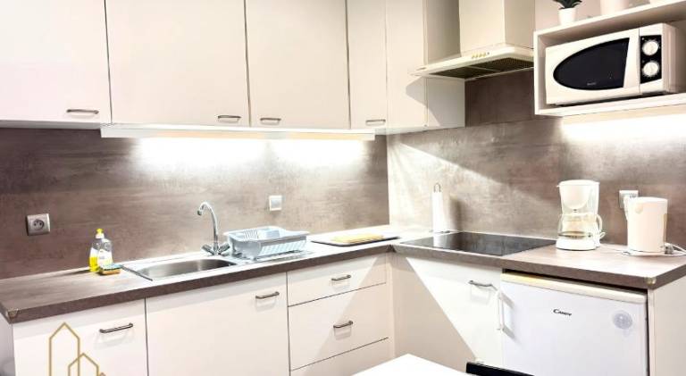 Apartment with 1 room for 4 persons — photo 3