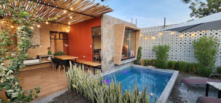 w Relaxing 3BR Country House w Pool BBQ Area