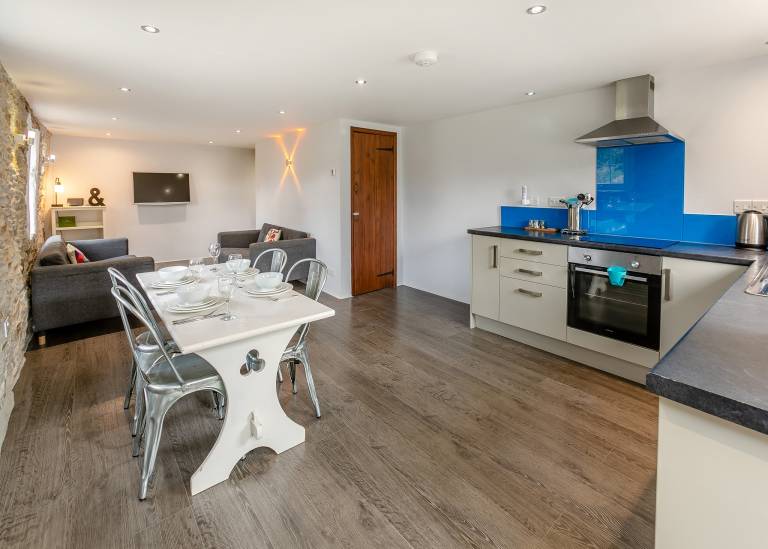 Cabin Looe