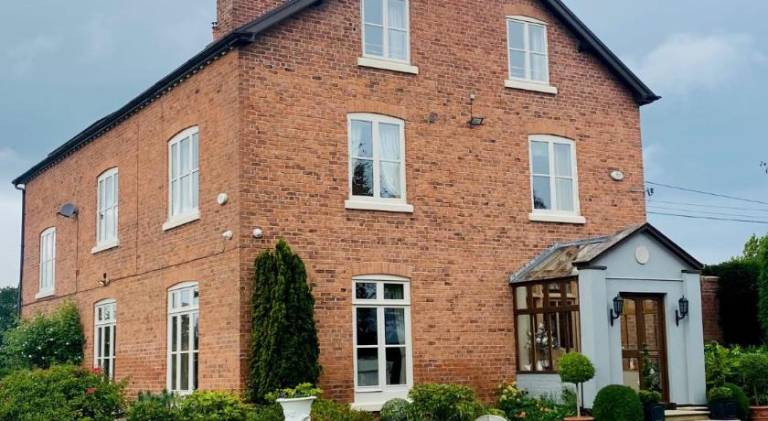 Golborne Manor Bed and Breakfast