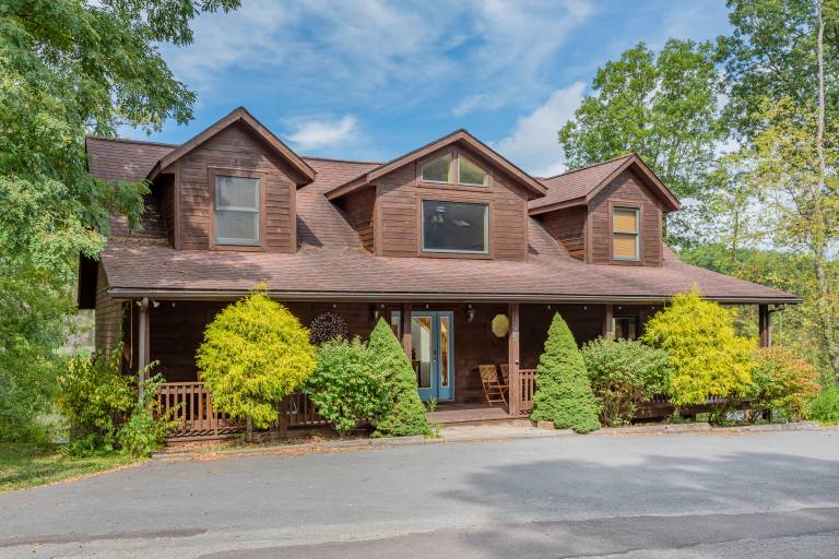 Duck Pond Lodge