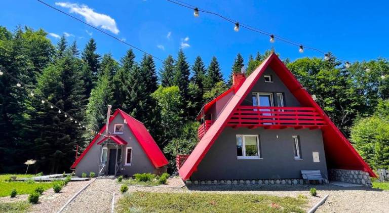 Domek w stylu alpejskim Zubrzyca Górna