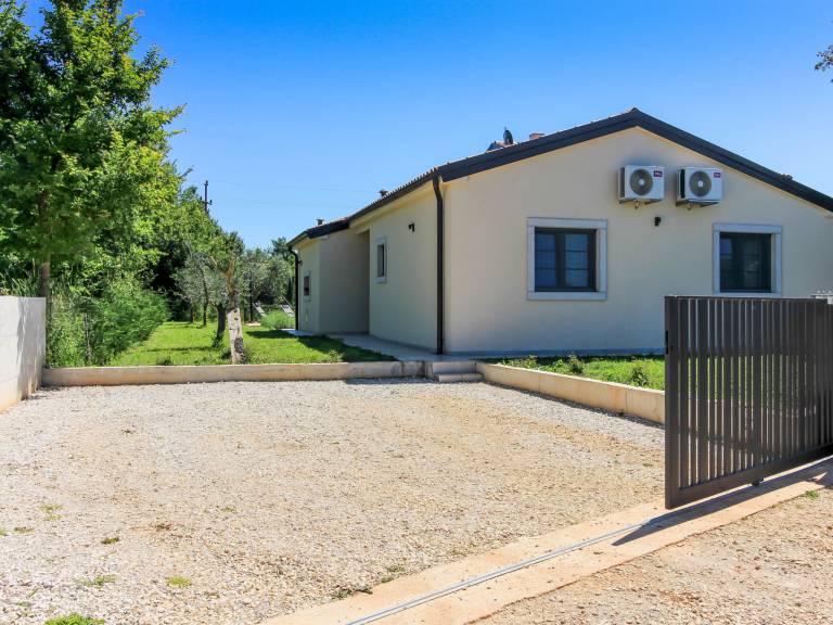 House with terrace, yard & grill | Dogs allowed — photo 5