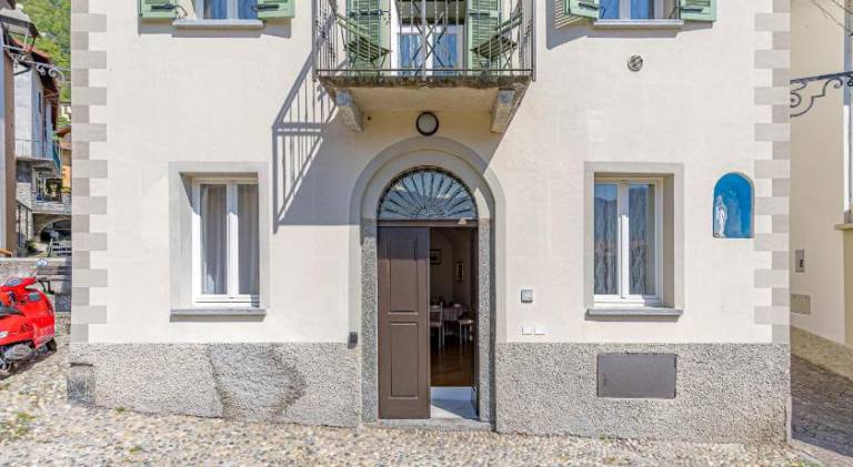 Rental apartment with 2 rooms for 5 persons — photo 3