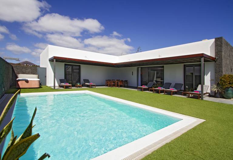 Villa Puerto Calero
