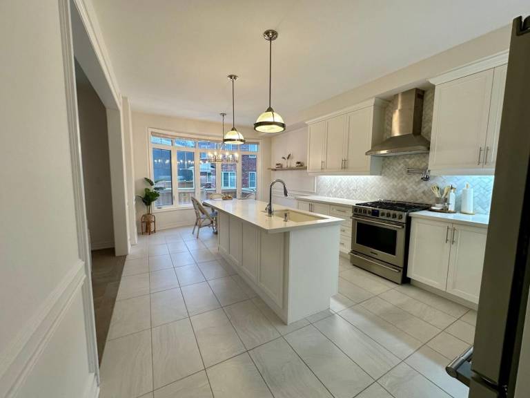 House  Oakville