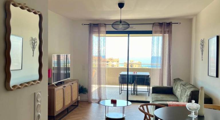 Pleasant rental apartment with patio | Close to the beach | Pets are welcome — photo 3