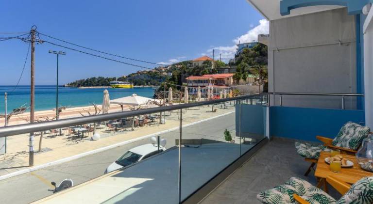 Rental apartment with BBQ, yard & patio | Close to the beach | Suitable for remote work | Dogs allowed — photo 3