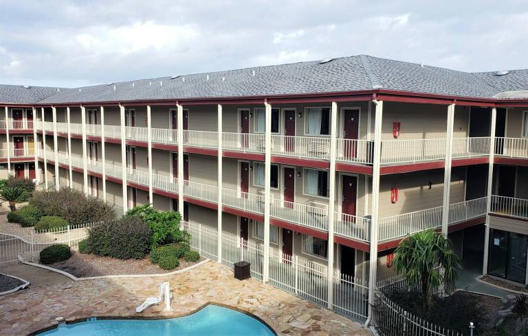 Red Roof Inn Kenner - New Orleans Airport NE — photo 4