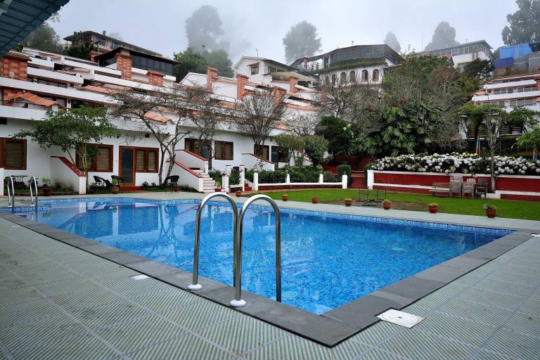 Resort  Kodaikanal Lake
