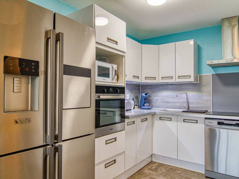 Holiday apartment with patio | Next to the beach | Pets allowed — photo 4