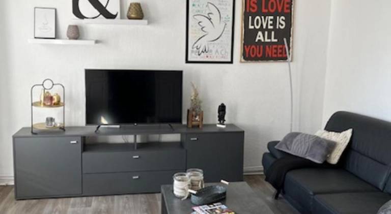 Holiday apartment with 3 rooms for 4 persons in Emden