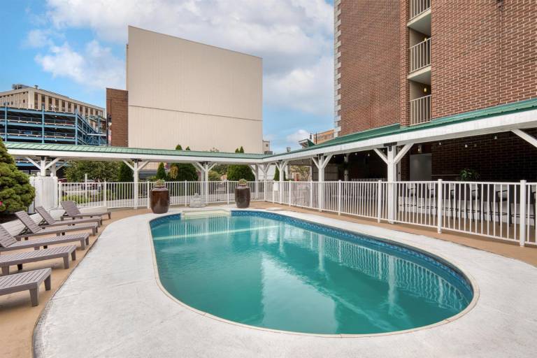 Best Western Plus Genetti Wilkes Barre — photo 4