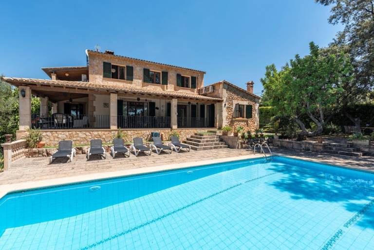 Villa Buñola
