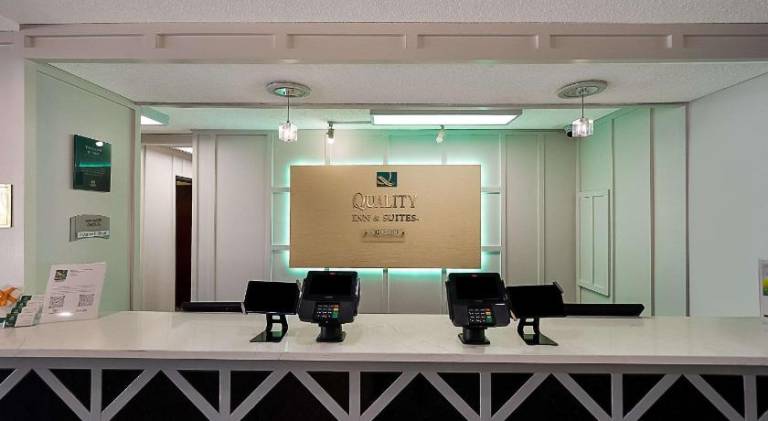 Quality Inn & Suites Irving DFW Airport South — photo 5