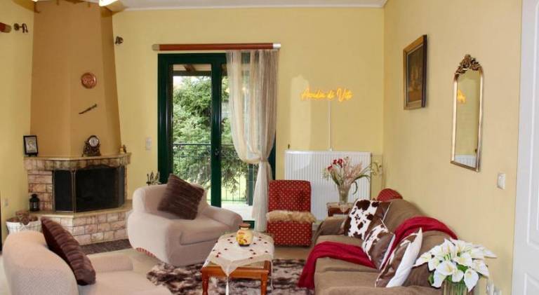 Pleasant holiday apartment with patio | Pet-friendly in Tripoli