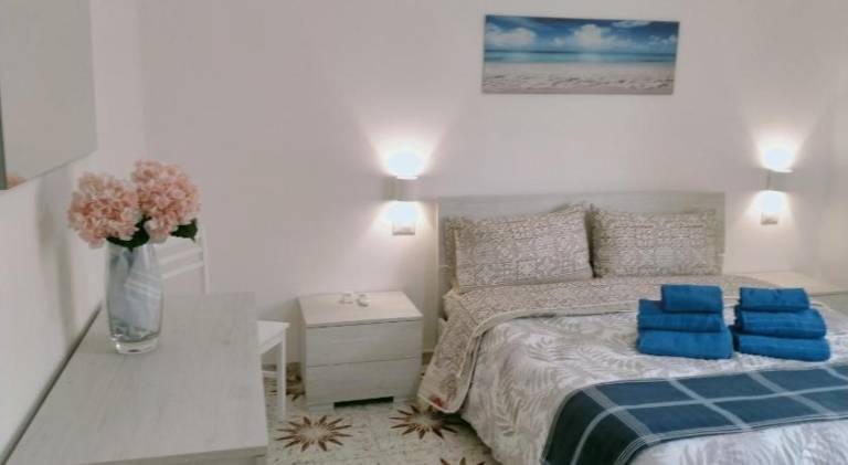 Holiday apartment with 1 room for 5 persons — photo 2