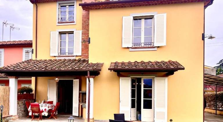 Villa with 4 rooms for 8 persons — photo 4