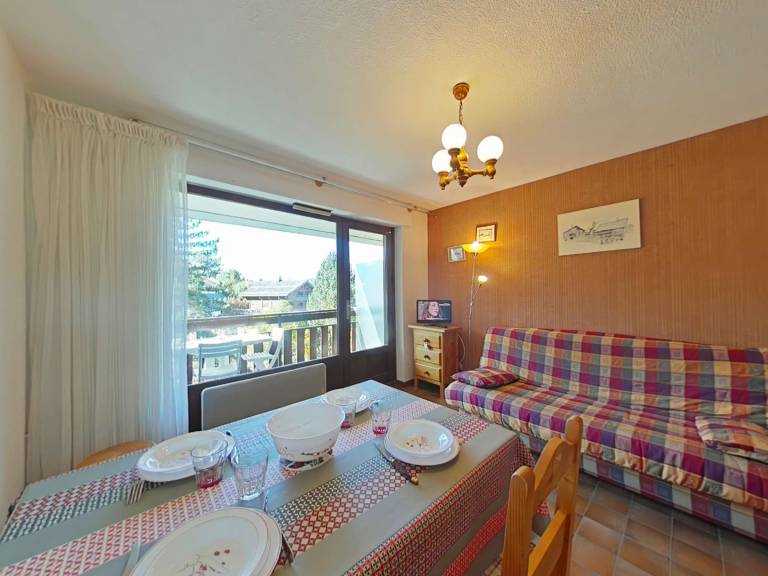 Ground floor studio, 4 pers, ski access, parking — photo 4