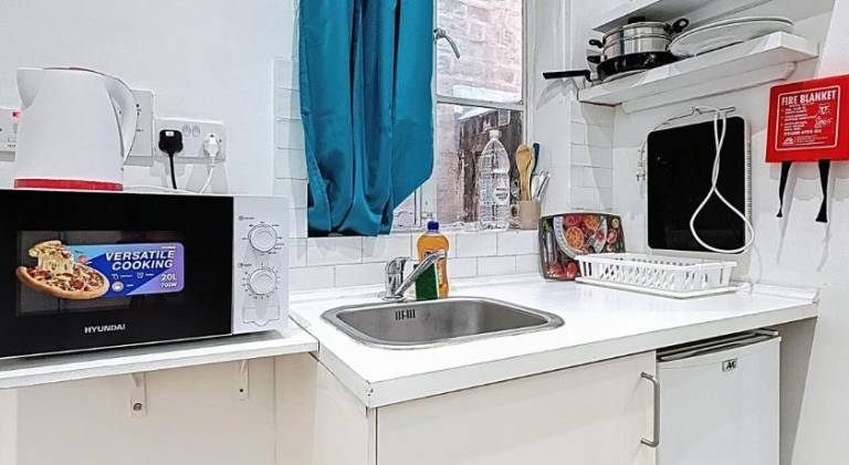 Holiday apartment | Close to Auberge de Castille — photo 4