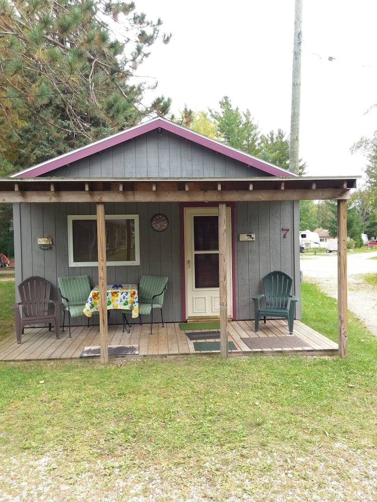 Cabin Cadillac
