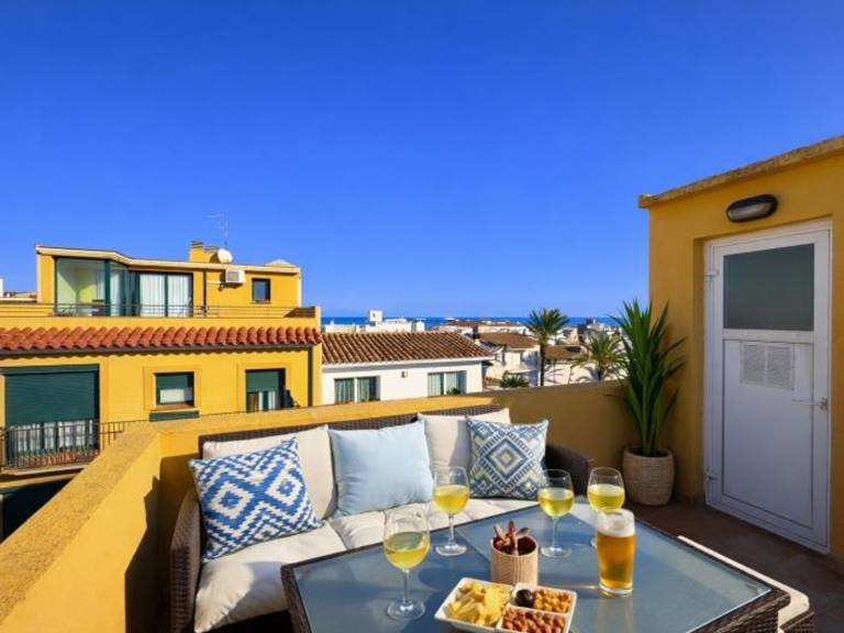 House | Close to the beach | Pets are welcome in L'Escala
