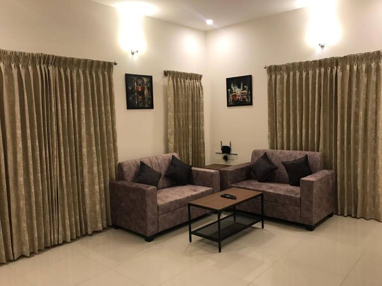 Serviced apartment Jakkur Lake