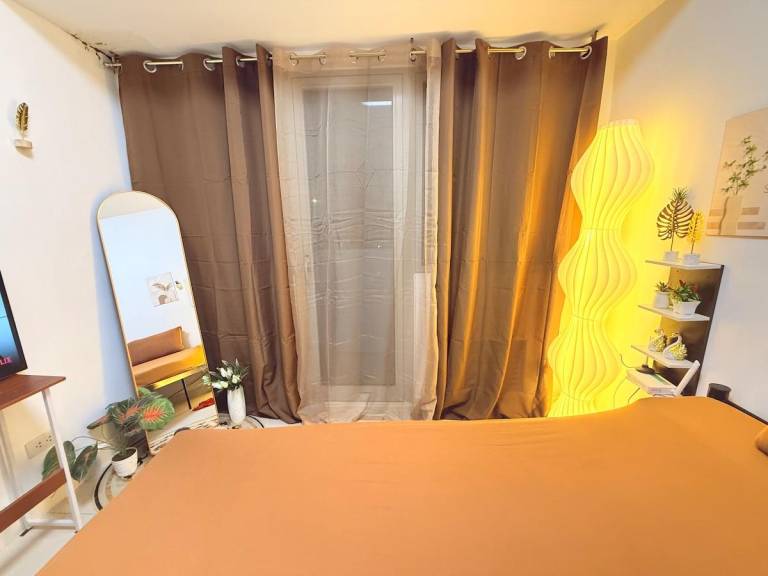 House with 1 room for 2 persons in Quezon City