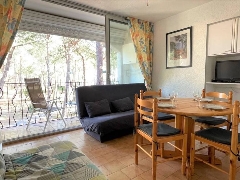 Studio cabin 200m from the beach, pets allowed, near shops — photo 4