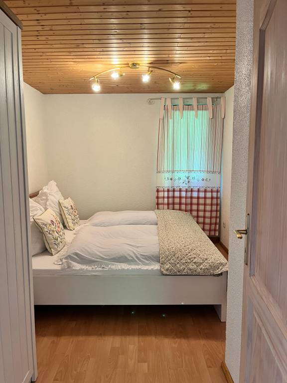 Family-friendly vacation home with barbecue & patio | Nature view | Pet-friendly — photo 4