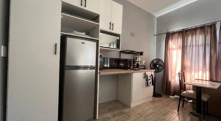 Apartment with 1 room for 4 persons — photo 3