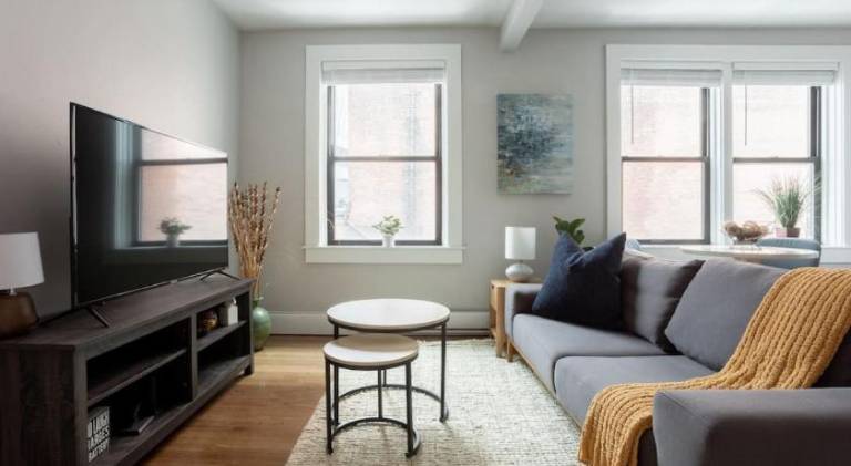 Serene 1BR with 99 WalkScore Fast Wifi and SmartLock — photo 2
