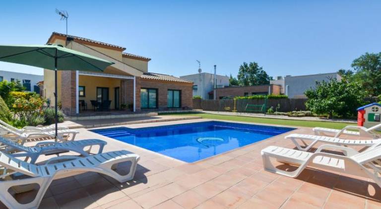 175 m&sup2; Ferienhaus