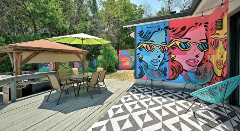 195 m&sup2; Ferienhaus