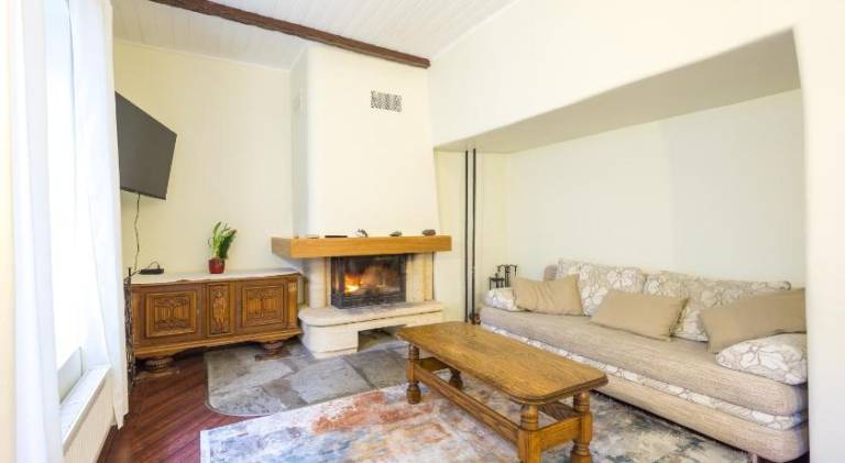 Vacation home with hot tub | Next to Town Hall Square | Pets allowed in Tallinn