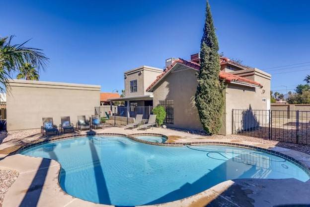 House with BBQ & private pool | Mountain view — photo 2