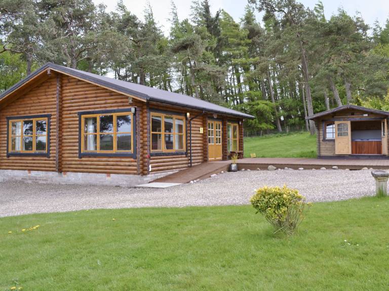 Cottage Duncrievie