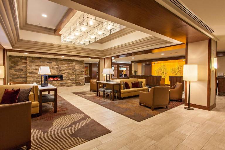 DoubleTree by Hilton Hotel Pittsburgh - Green Tree — photo 2