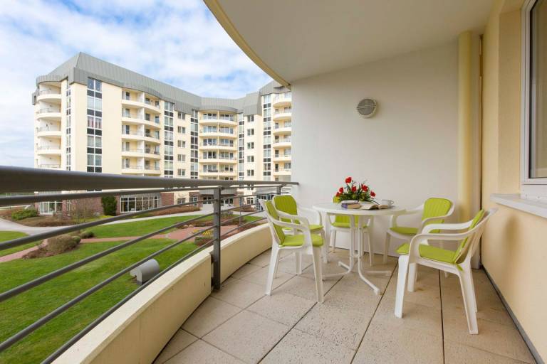 Kurpark Residenz App.135 - 69m² Ferienwohnung in Döse mit Schwimmbad und Sauna — photo 2