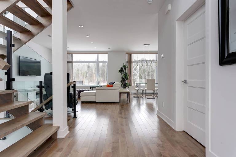 House  Mirabel
