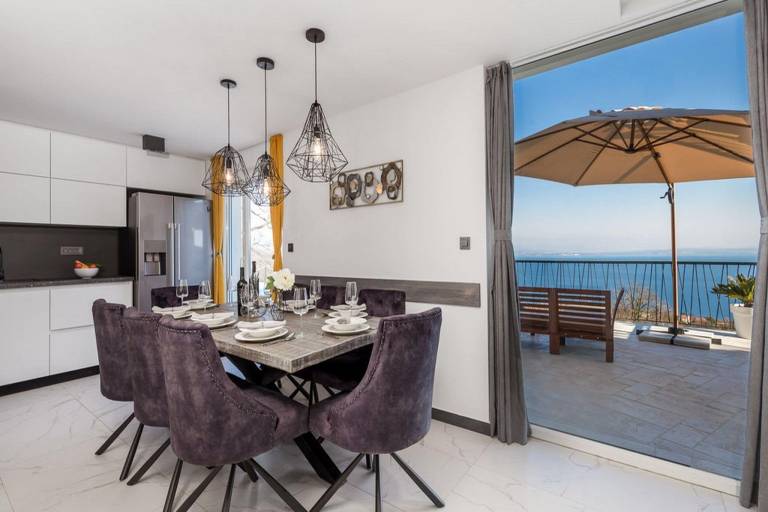 Children-friendly pleasant villa with patio, private pool & barbeque | Sea view | Dogs allowed — photo 3